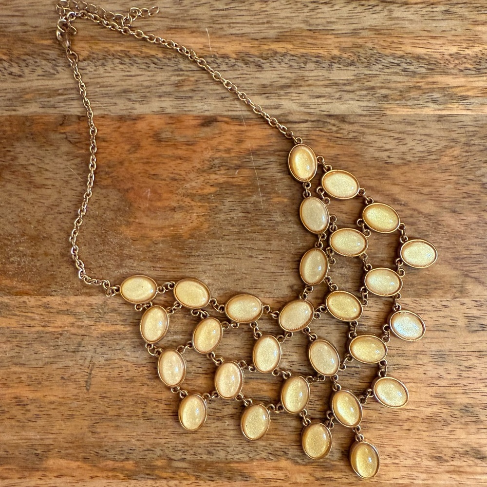 Elegant Gold Statement Necklace